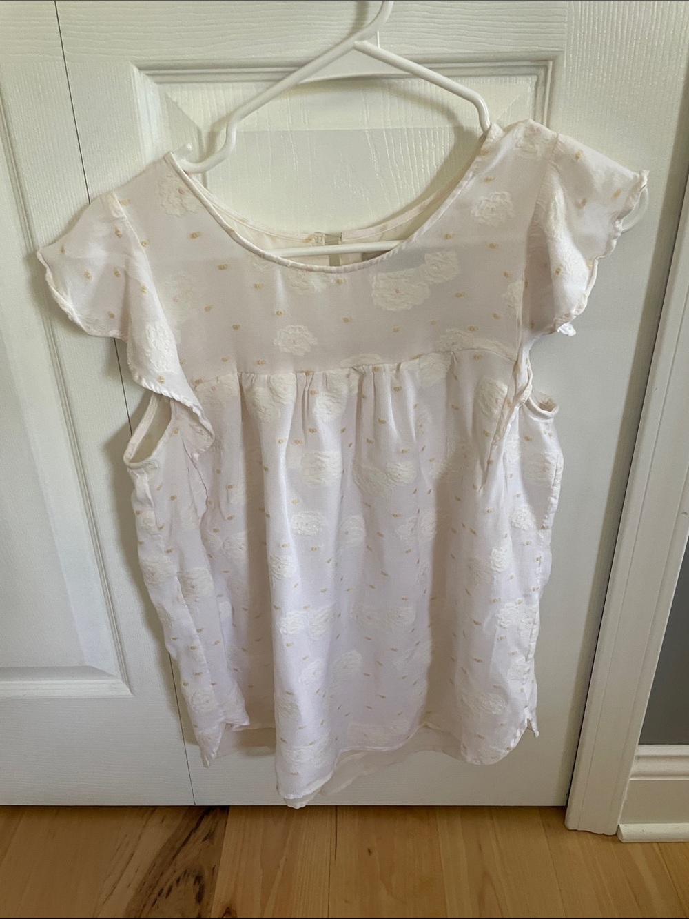 Loft White Floral Flutter Sleeve Blouse